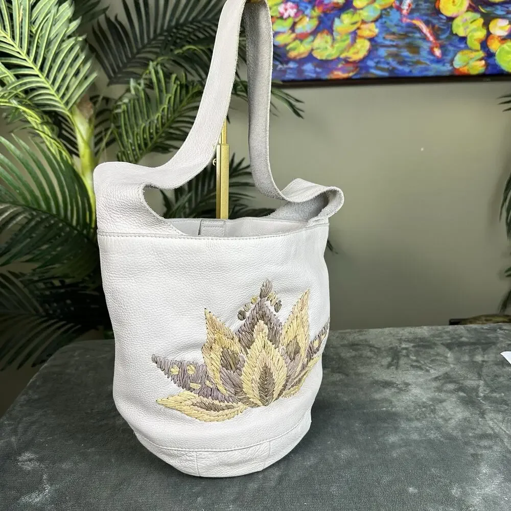 the Sak Leather Hobo bucket Ivory soft Straw embelishment hippie